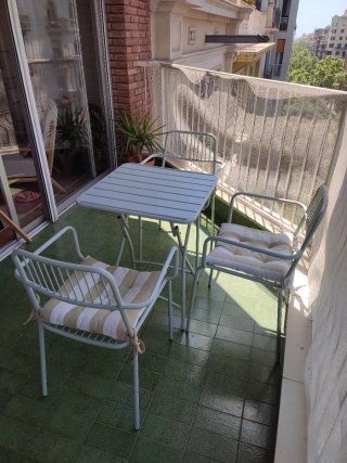 Mesa Plegable Jardín + 3 sillas SKLUM 60x60cm