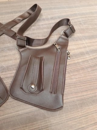 Chaleco Portaobjetos Estilo Holster Marrón