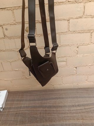 Chaleco Portaobjetos Estilo Holster Marrón