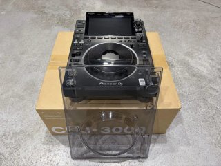 Pioneer DJ CDJ-3000 + Decksaver