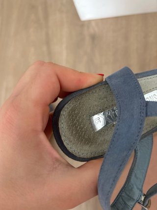 Sandalias Zara Flores Azul Talla 36