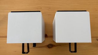 Altavoces Clever Audio Blancos y Negros