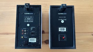 Altavoces Clever Audio Blancos y Negros