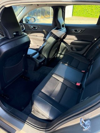 Volvo V60 2019