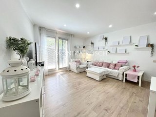 Piso en venta en Can Roca-Muntanyeta en Castelldefels