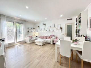 Piso en venta en Can Roca-Muntanyeta en Castelldefels