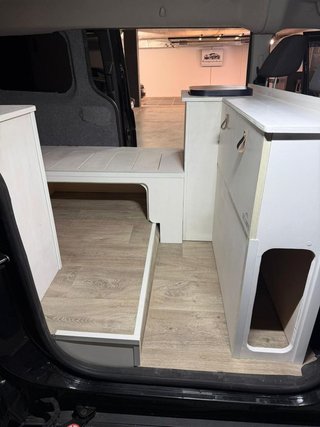 Ford Tourneo Connect 1.5 TDCi 88kW (120CV) Titanium Auto