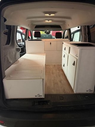 Ford Tourneo Connect 1.5 TDCi 88kW (120CV) Titanium Auto