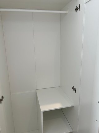 Armario blanco Ikea 2 puertas