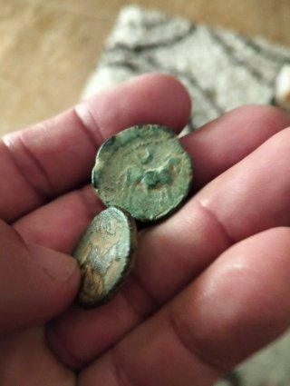 Lote 2 Monedas Antiguas Bronce