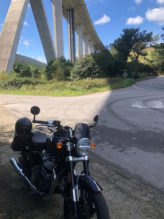 Royal Enfield Super Meteor 650 Astral Black