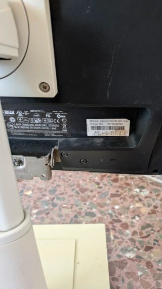 Pantalla NEC LCD 17 pulgadas