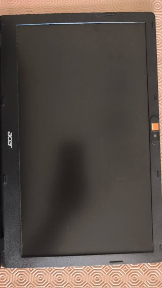 Acer travelmate P256