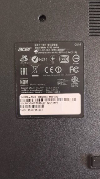 Acer travelmate P256