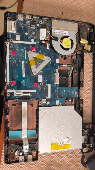 Acer travelmate P256
