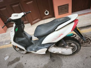 Yamaha Jog R Scooter Blanca