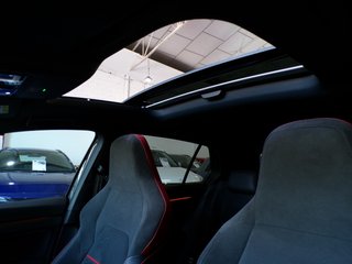 Volkswagen Golf GTI CLUBSPORT 300cv DSG 03/2022