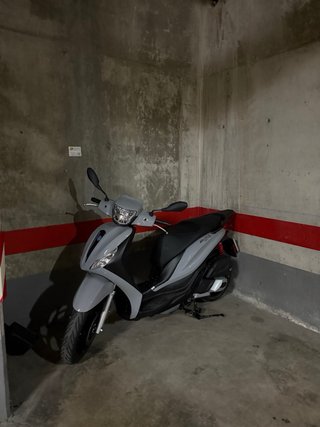 Piaggio Madley S 125 Gris Tiene tan solo 1000km