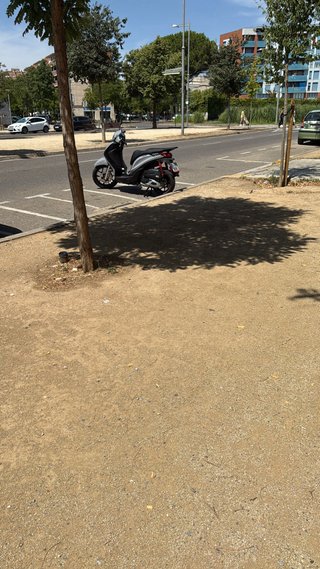 Piaggio Madley S 125 Gris Tiene tan solo 1000km