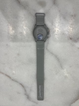 Omega x Swatch Mission to the Moon Grigio