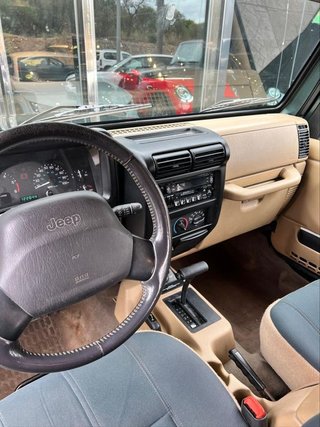 JEEP Wrangler 4.0 Techo Duro Auto