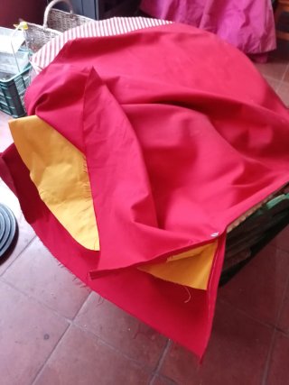 Muleta de torear profesional casi nueva