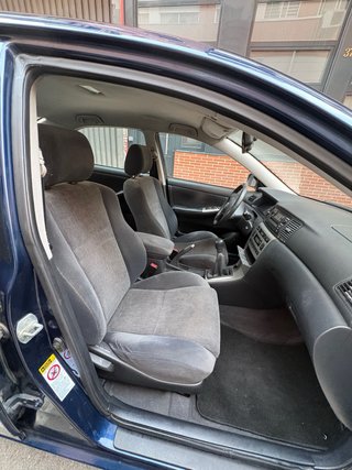 Toyota Corolla 2004