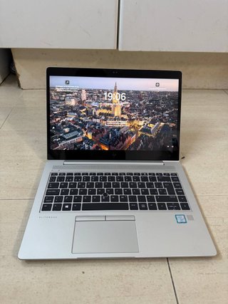 Ordenador portátil HP Elitebook i5  8 Generación