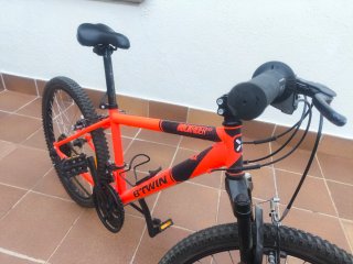 Bicicleta Rockrider 24 Naranja