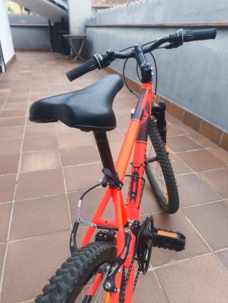 Bicicleta Rockrider 24 Naranja