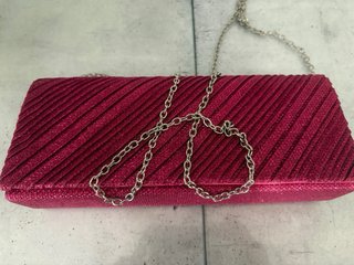 Bolso de fiesta rosa brillante