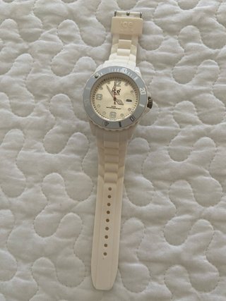 Reloj Ice Watch Blanco y Gris