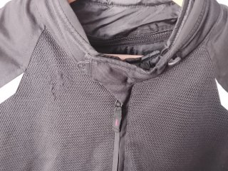 Chaqueta de moto con protecciones