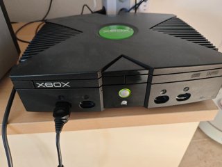 Xbox Clásica Negra con Mando
