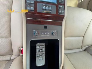 Lexus LS 600h Corto Ambassador