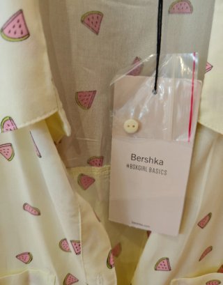 2 Camisas Nuevas talla M de Bershka