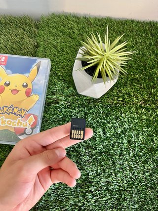 Nintendo Switch Pokémon: Let's Go Pikachu!