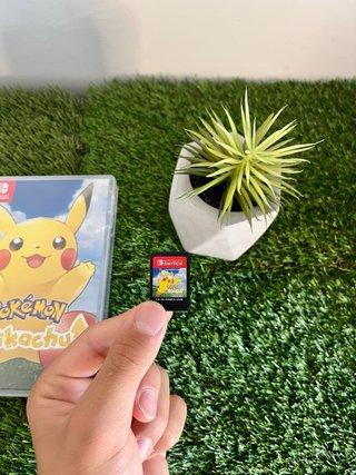 Nintendo Switch Pokémon: Let's Go Pikachu!