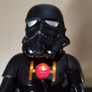 Star Wars Shadow Trooper Electrónico