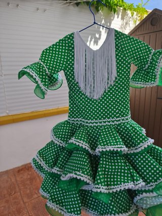 Traje de flamenca Marisol verde lunares Talla 5