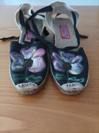 Cuñas esparto mujer flor multicolor
