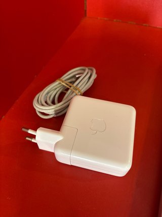MacBook Pro M2 16GB 512GB SSD