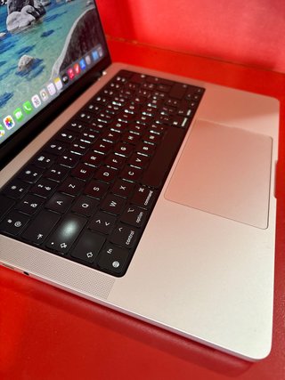 MacBook Pro M2 16GB 512GB SSD