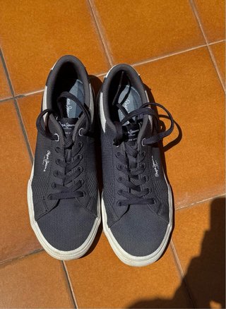 Zapatillas azul marino y blanco Pepe Jeans.Nuevo