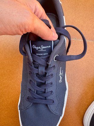 Zapatillas azul marino y blanco Pepe Jeans.Nuevo