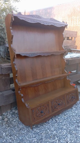 Mueble bar y estantería a medida