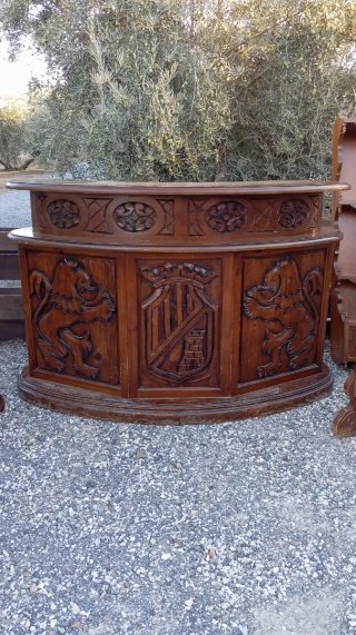 Mueble bar y estantería a medida