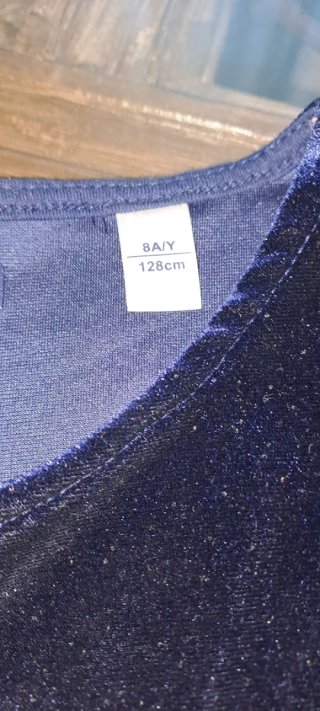 Vestido de terciopelo azul marino niña