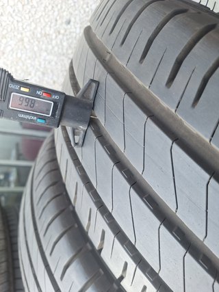 215 60 R17 C Michelin - 2 neumáticos +95%