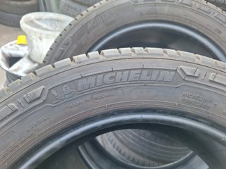 215 60 R17 C Michelin - 2 neumáticos +95%